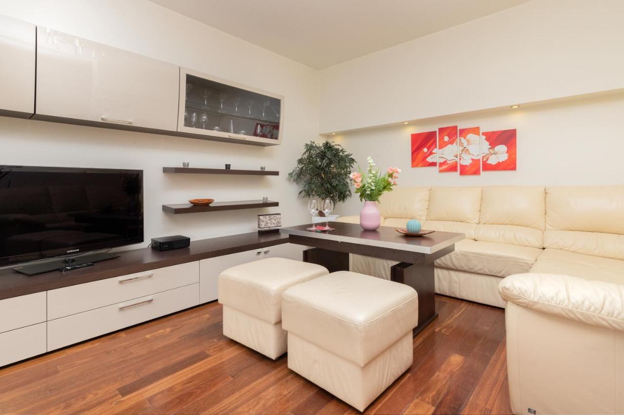 Apartment Trzy Zagle Gdansk By Noclegi Renters Exteriör bild